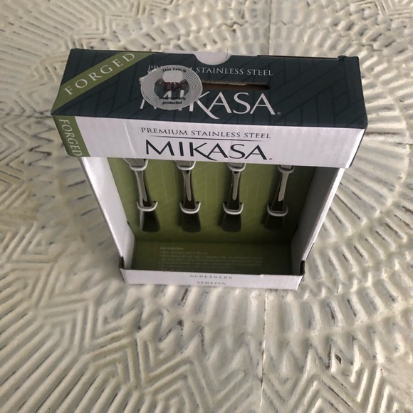 MIKASA Premium Stainless Steel Serena Spreaders 4 Pack - Picture 7 of 7